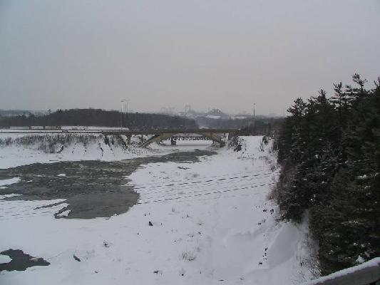 Drive to NB - Christmas 2004 028.jpg